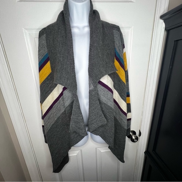 Stambecco Sweaters - Stambecco Women’s Medium Gray Wool Knit Cardigan Sweater Top M Made In Italy